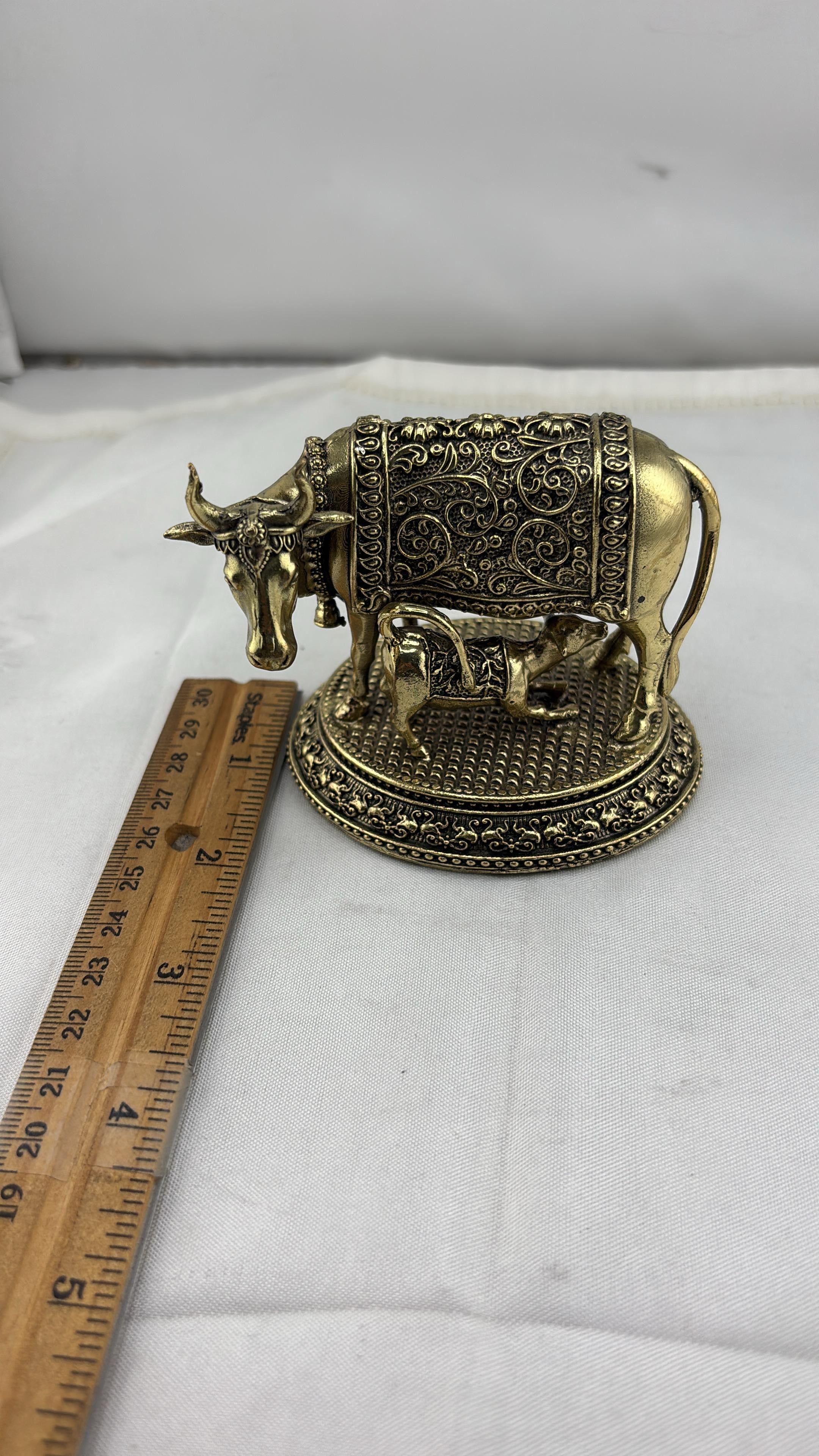 Panchaloha Kamadhenu Idol | Panchadhatu Cow and Calf Murti | Panchalogam Gau Mata Statue
