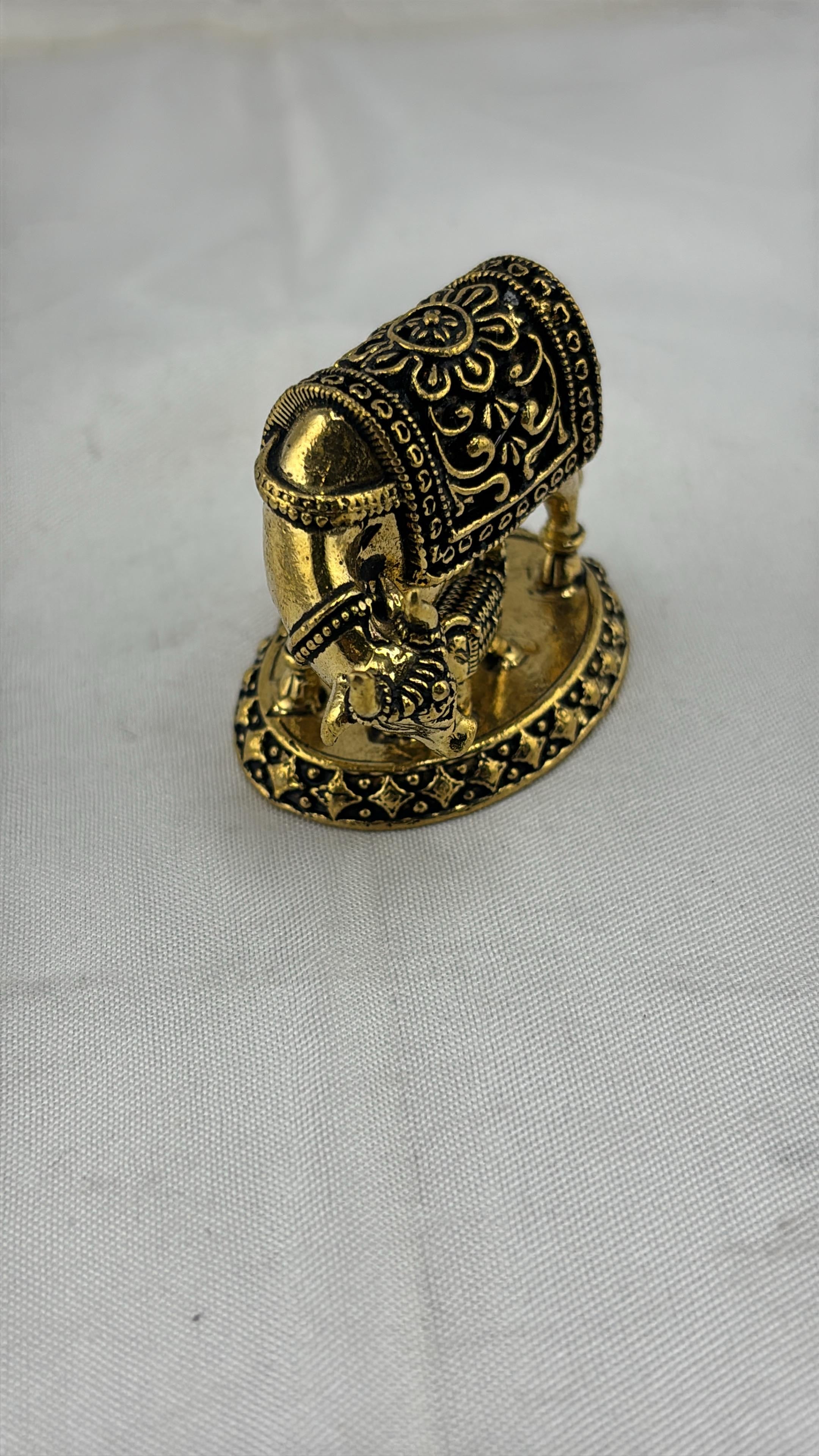 Panchaloha Kamadhenu Idol | Panchadhatu Cow and Calf Murti | Panchalogam Gau Mata Statue