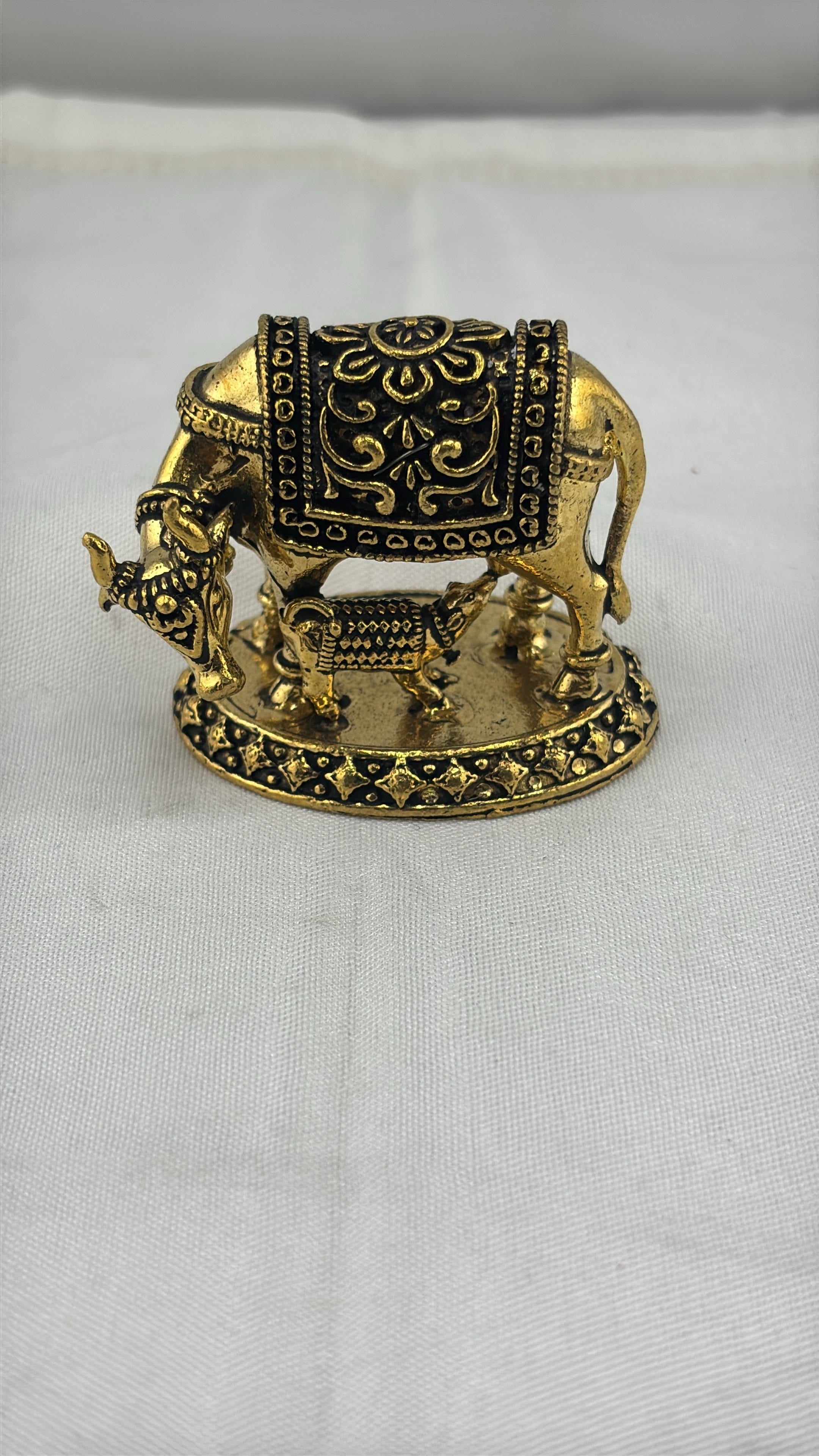 Panchaloha Kamadhenu Idol | Panchadhatu Cow and Calf Murti | Panchalogam Gau Mata Statue