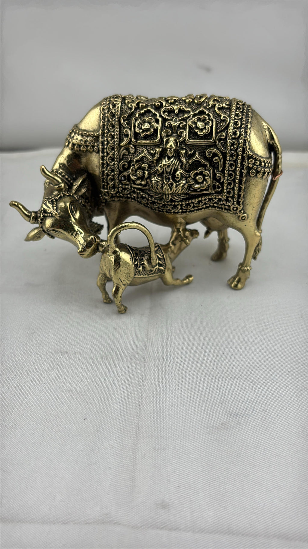 Panchaloha Kamadhenu Idol | Panchadhatu Cow and Calf Murti | Panchalogam Gau Mata Statue