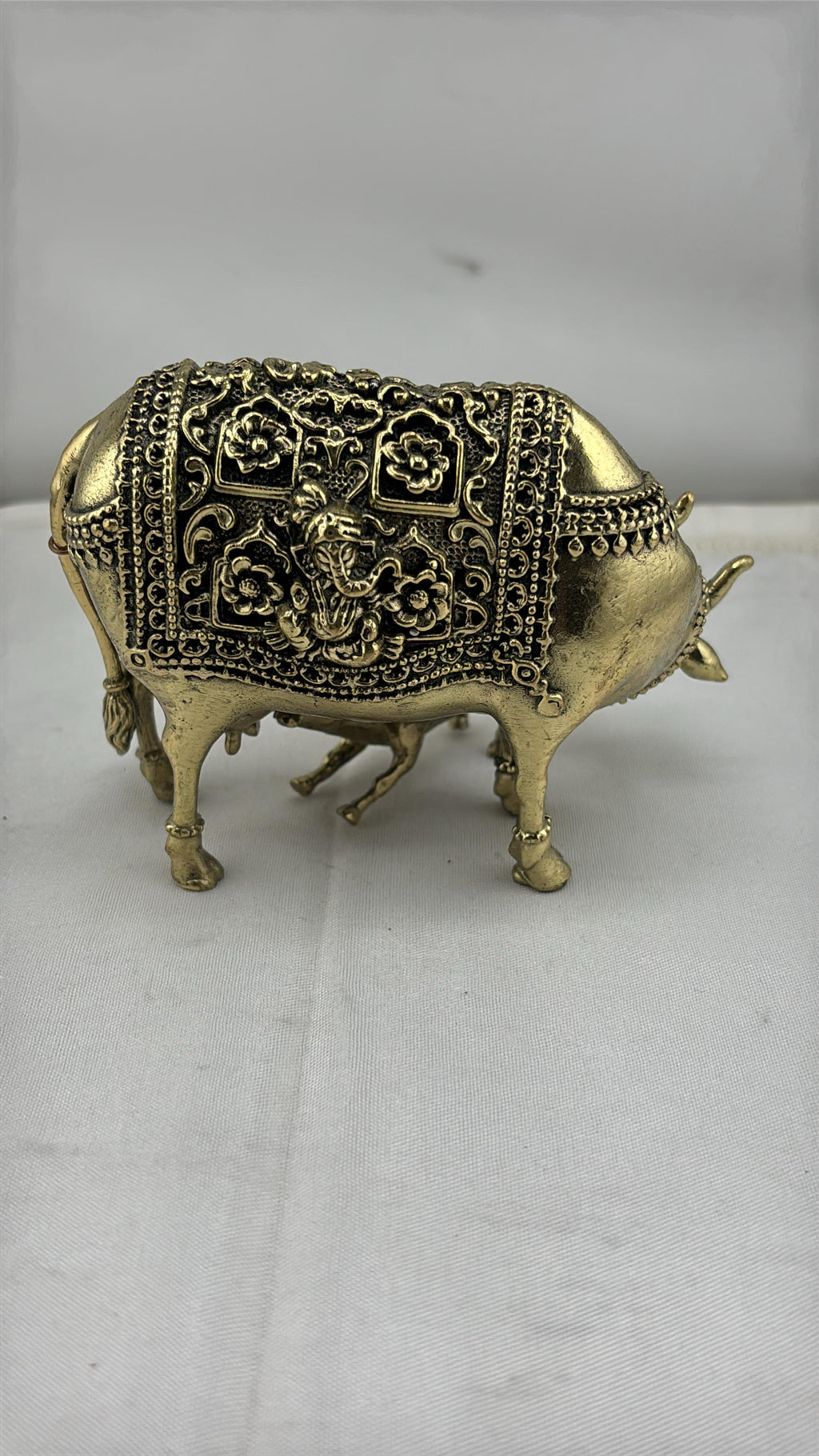 Panchaloha Kamadhenu Idol | Panchadhatu Cow and Calf Murti | Panchalogam Gau Mata Statue
