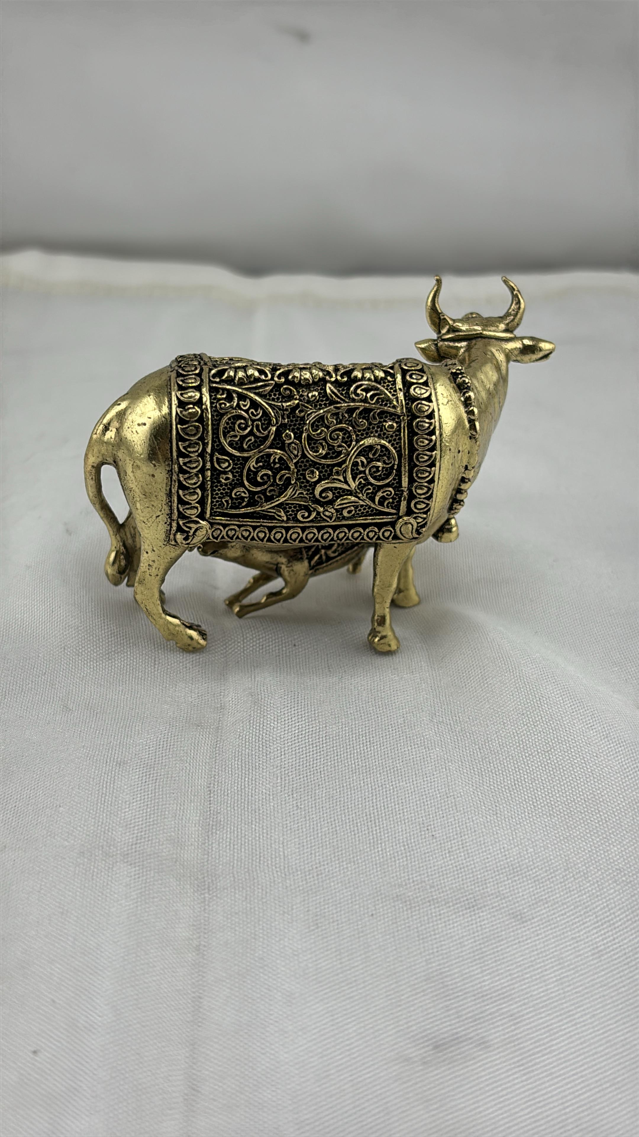 Panchaloha Kamadhenu Idol | Panchadhatu Cow and Calf Murti | Panchalogam Gau Mata Statue