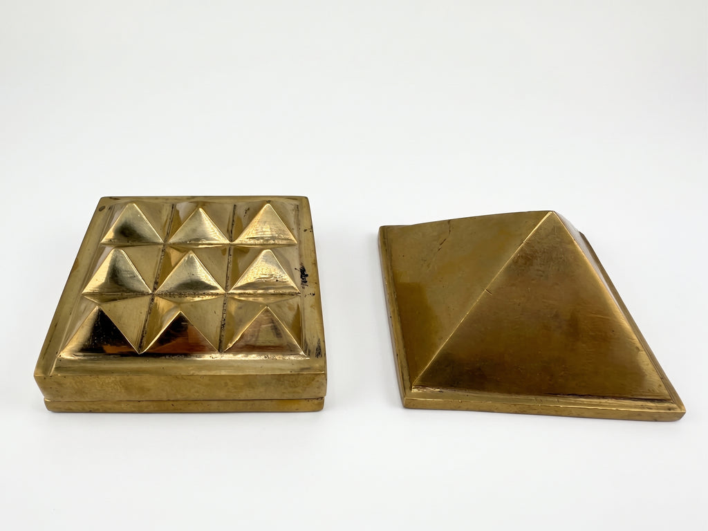 Brass Vastu Pyramid Set of 3 | 3 Layer Feng Shui Pyramid | 91 Pyramids in Total