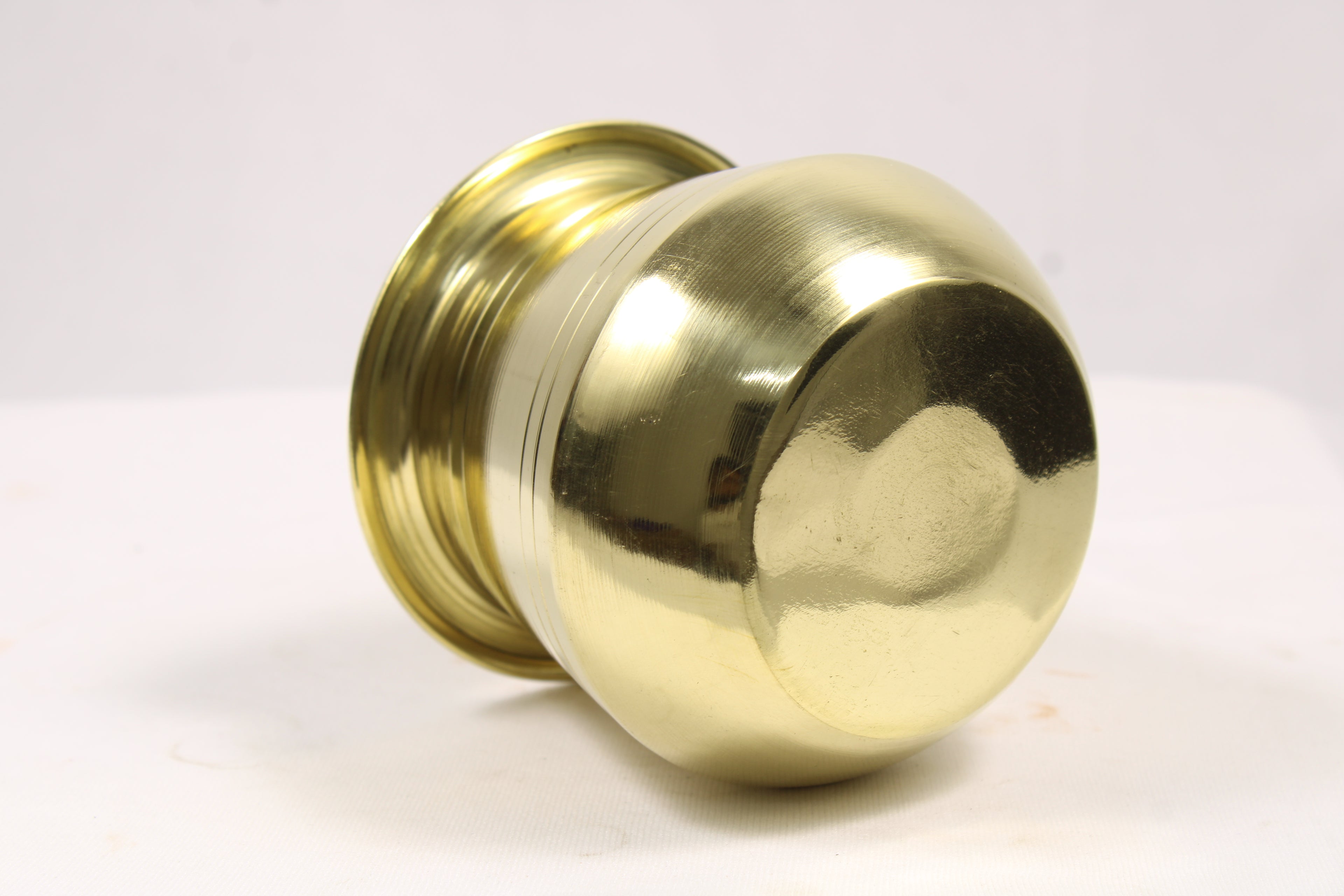 A sacred addition to your puja thali, this Pure Brass Panch Patra (Brass Glass) is ideal for holding water, milk, or other offerings during daily puja and temple rituals. Perfect for abhishekam, jal arpan, and festive ceremonies.