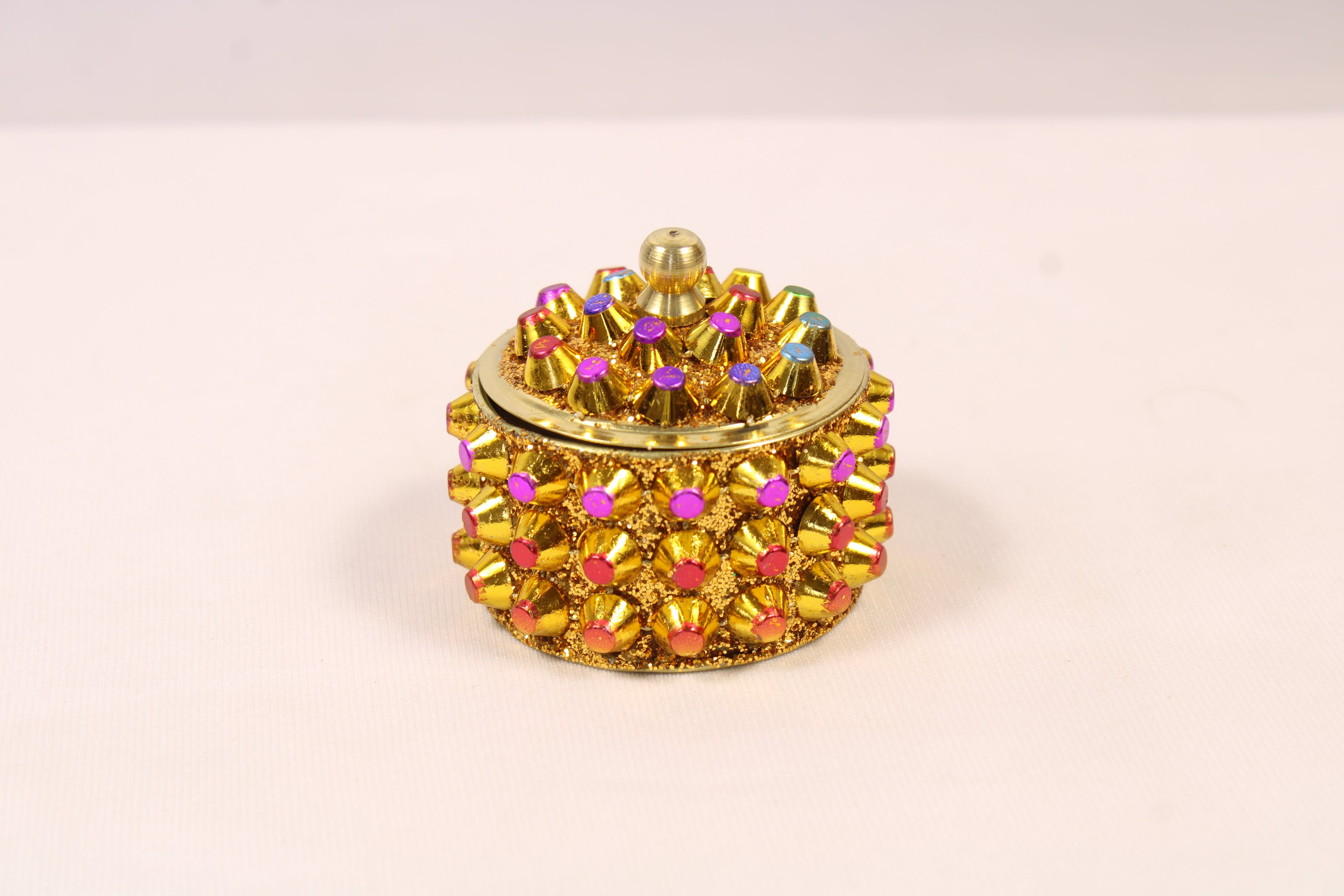Brass Handcrafted Sindoor Dibbi | Kumkum Box | Sindur Dani | Fancy Decorative Box for Pooja, Home Temple & Gift |