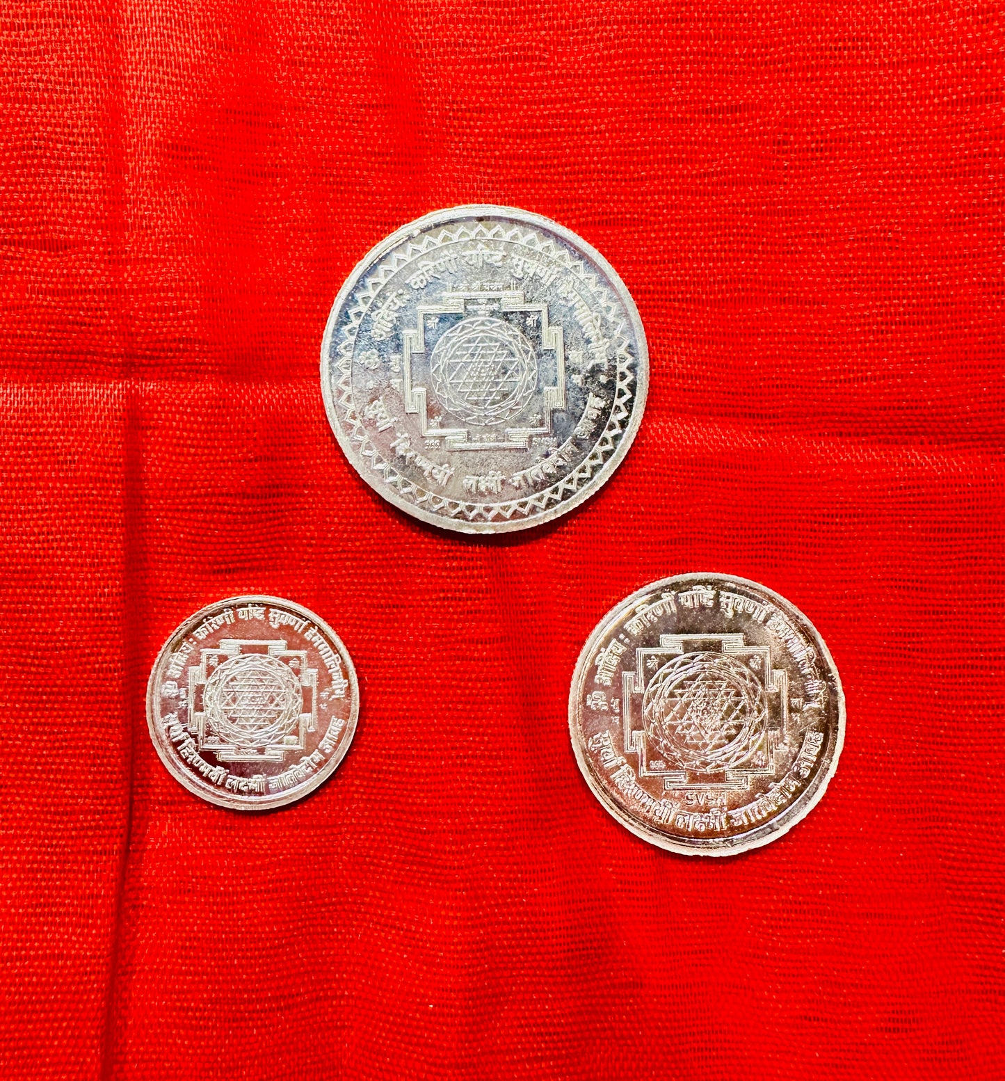 Pure Silver Coin with Lakshmi Ganesha Shriyantra engraving