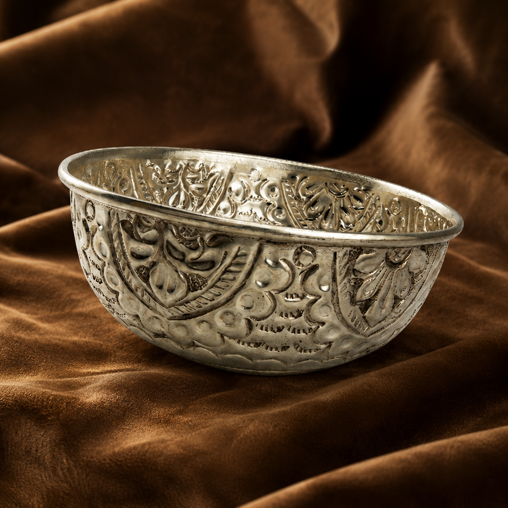 Silver Decorative Floral Engraved Bowl – Traditional Pooja & Home Décor
