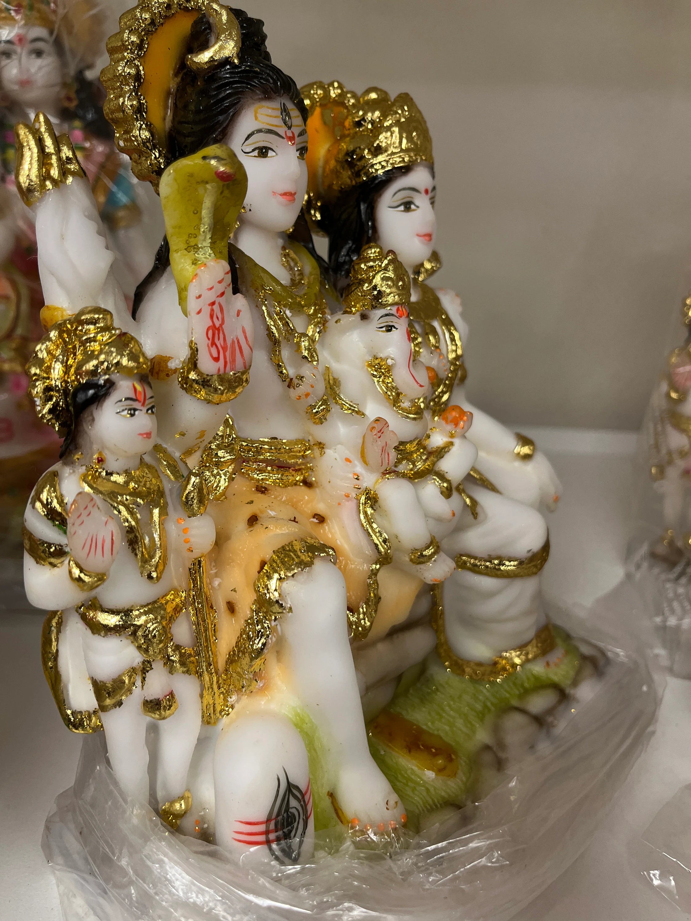 Lord Shiva Parvati Kartikeya and Ganesha Murti | Mahadev Family Idol Home Decoration Pooja Gift Idol | multicolor, gold and white available