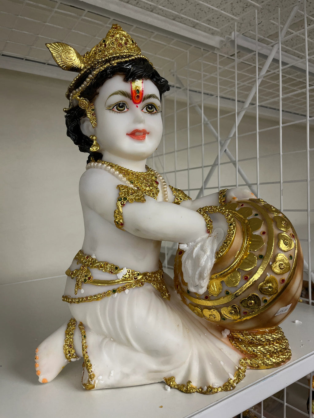 Krishna with Makhan Pot White and Gold, baby krishna
