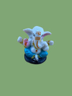 Ganesha for Car Dashboard Statue God Ganesh Murti Ganpati Idol Figurine Decorative Puja Idol Home Decor