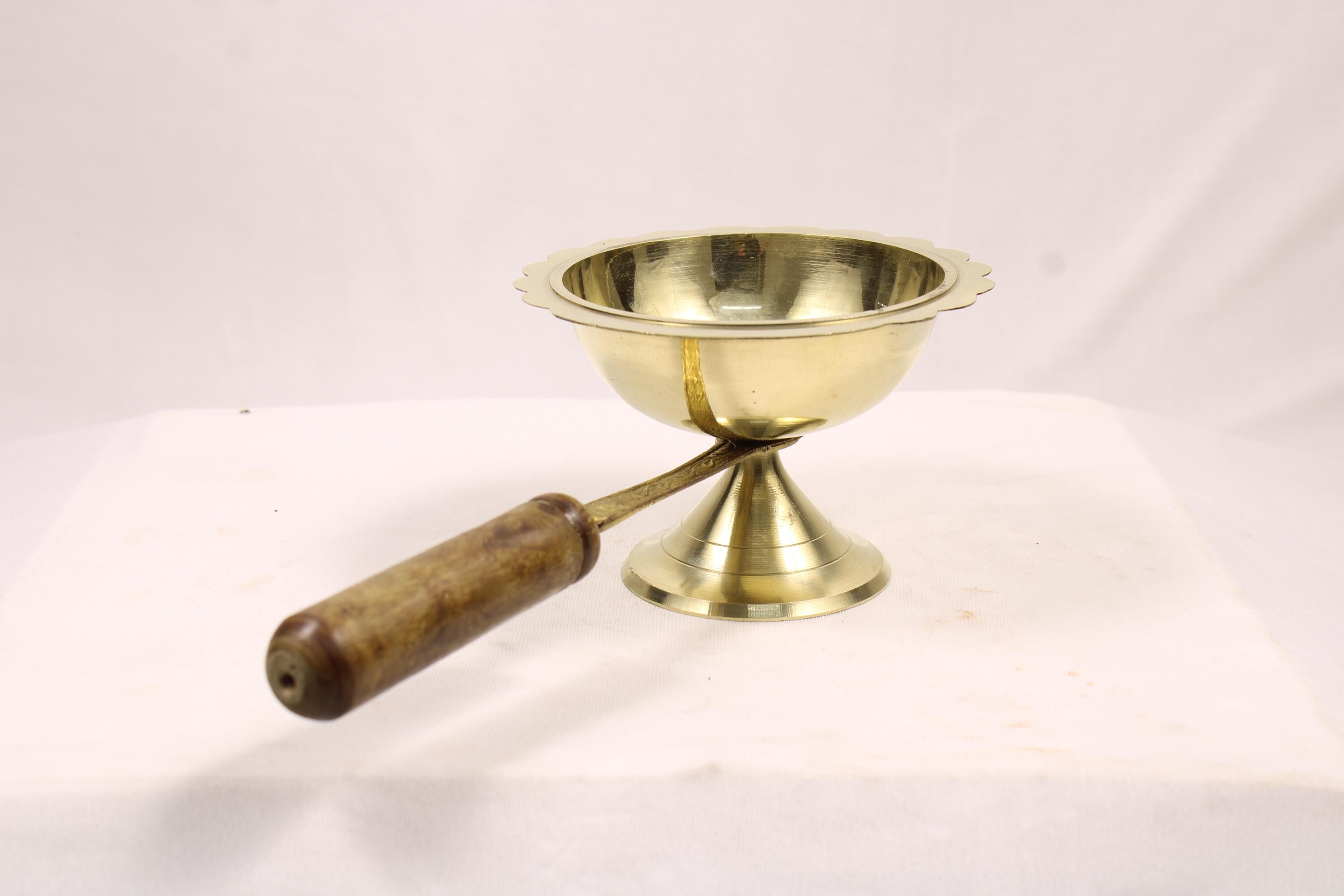 Brass Dhoop Dani with Wooden Handle | Camphor Loban Dhoop Arti Incense Burner | Smoke Holder