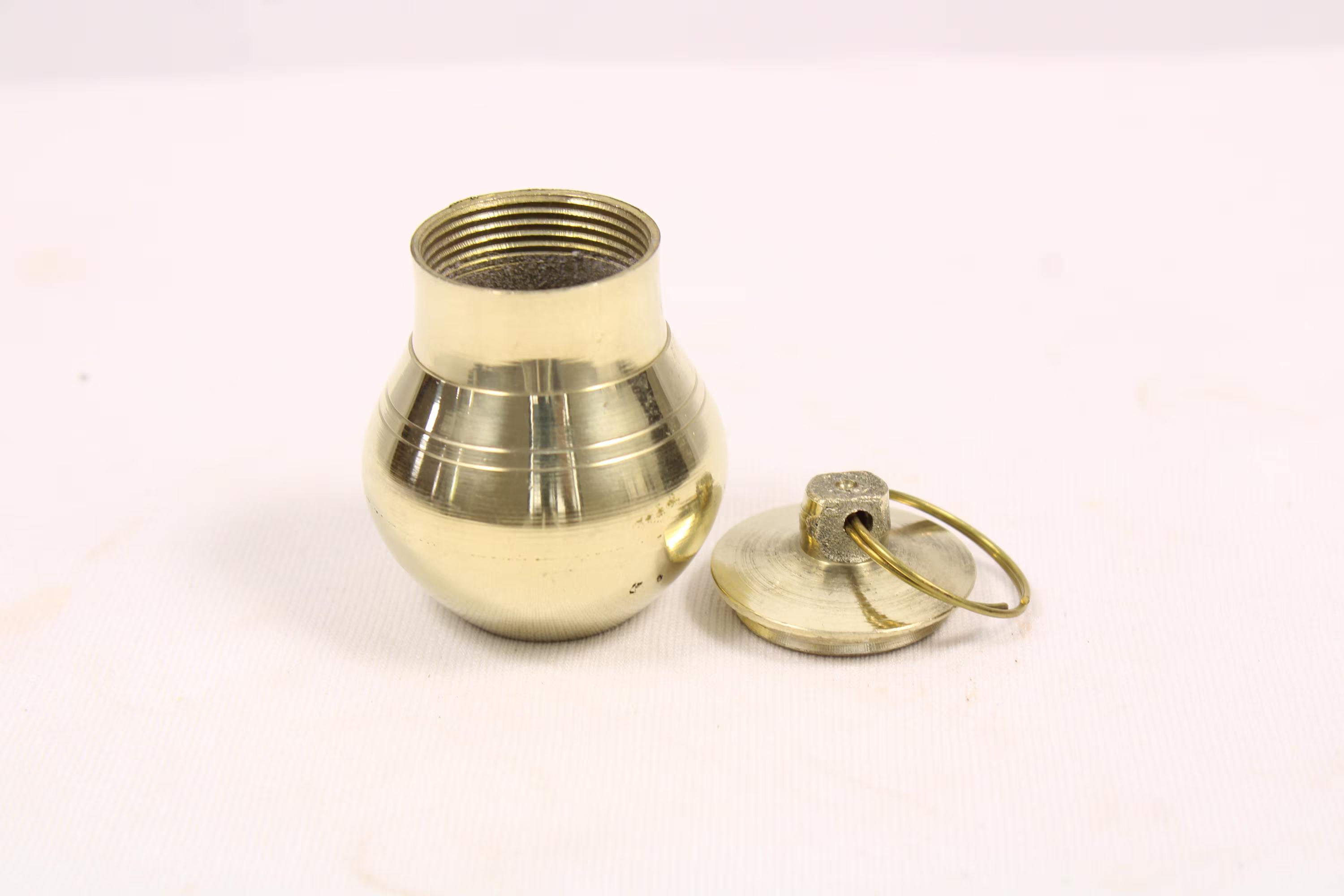 Brass Gangajali | Brass Gangajal Lota Kalash | Brass Kamandal | Traditional Holy Water Pot for Puja, Abhishekam | Sacred Water Vessel