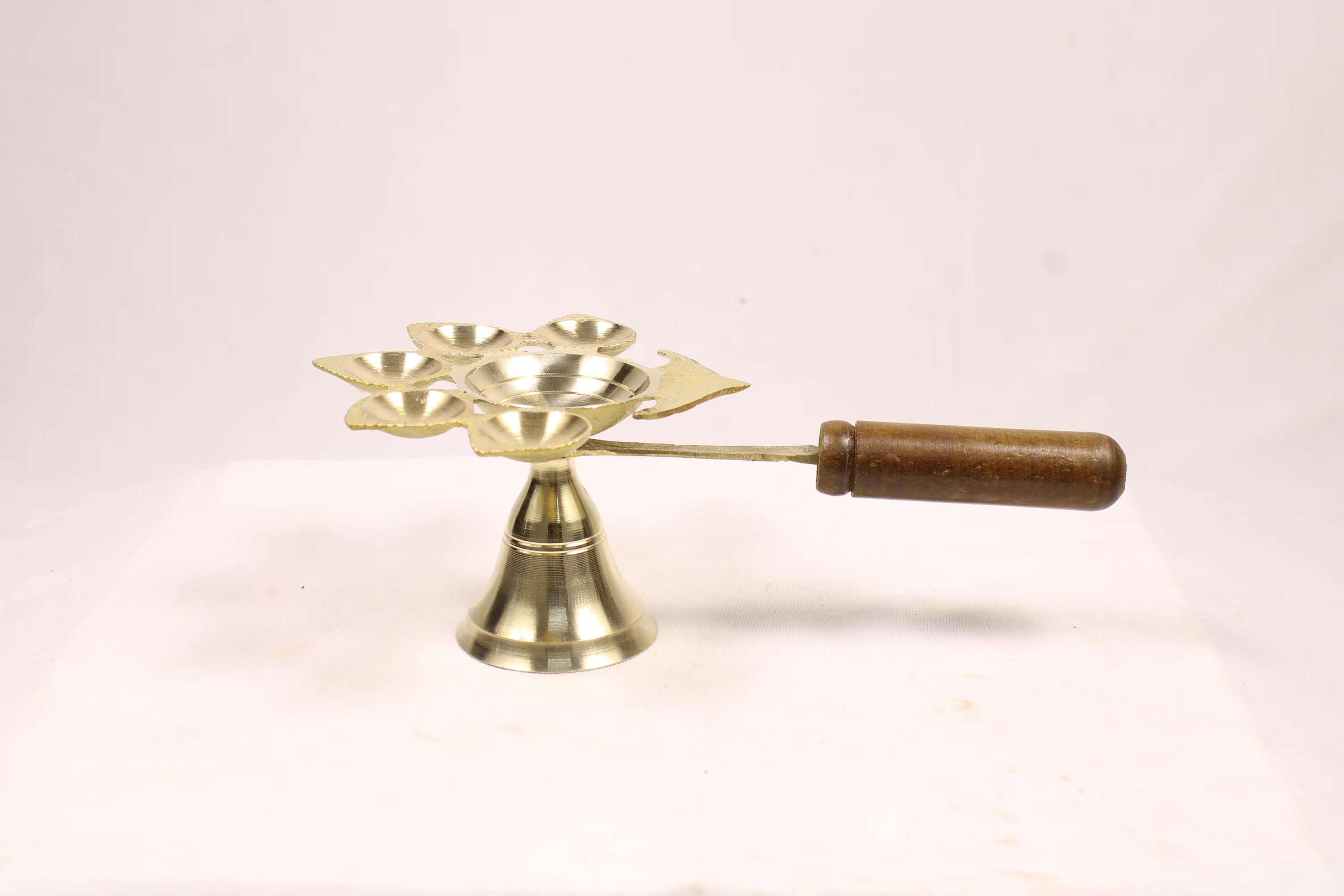 Brass Panch Arti Diya with Wooden Handle | Brass Dhoop Aarti Lamp | Panch Aarti Diya  | Traditional Five 5-Wick Oil Lamp | Panchmukhi Diya