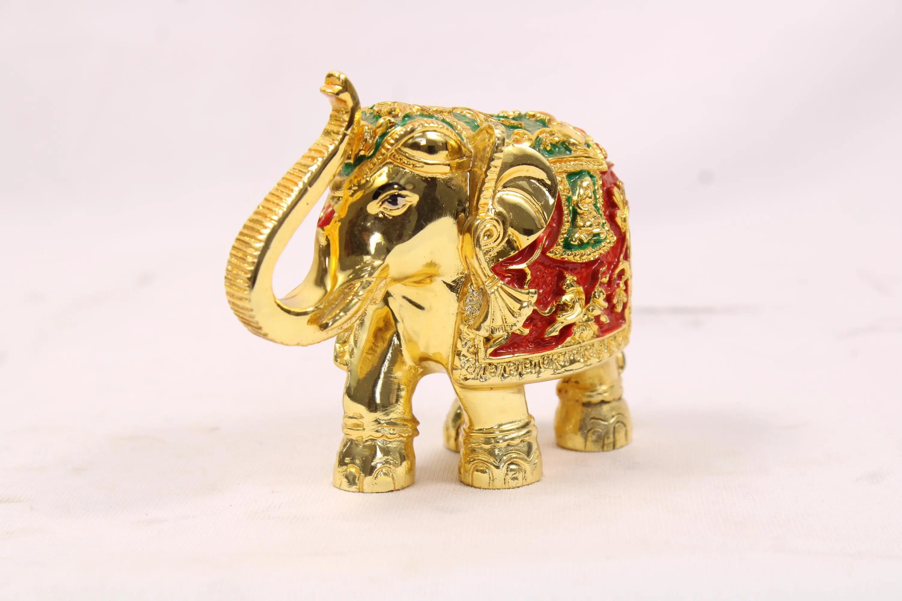 gold red minakarielephant