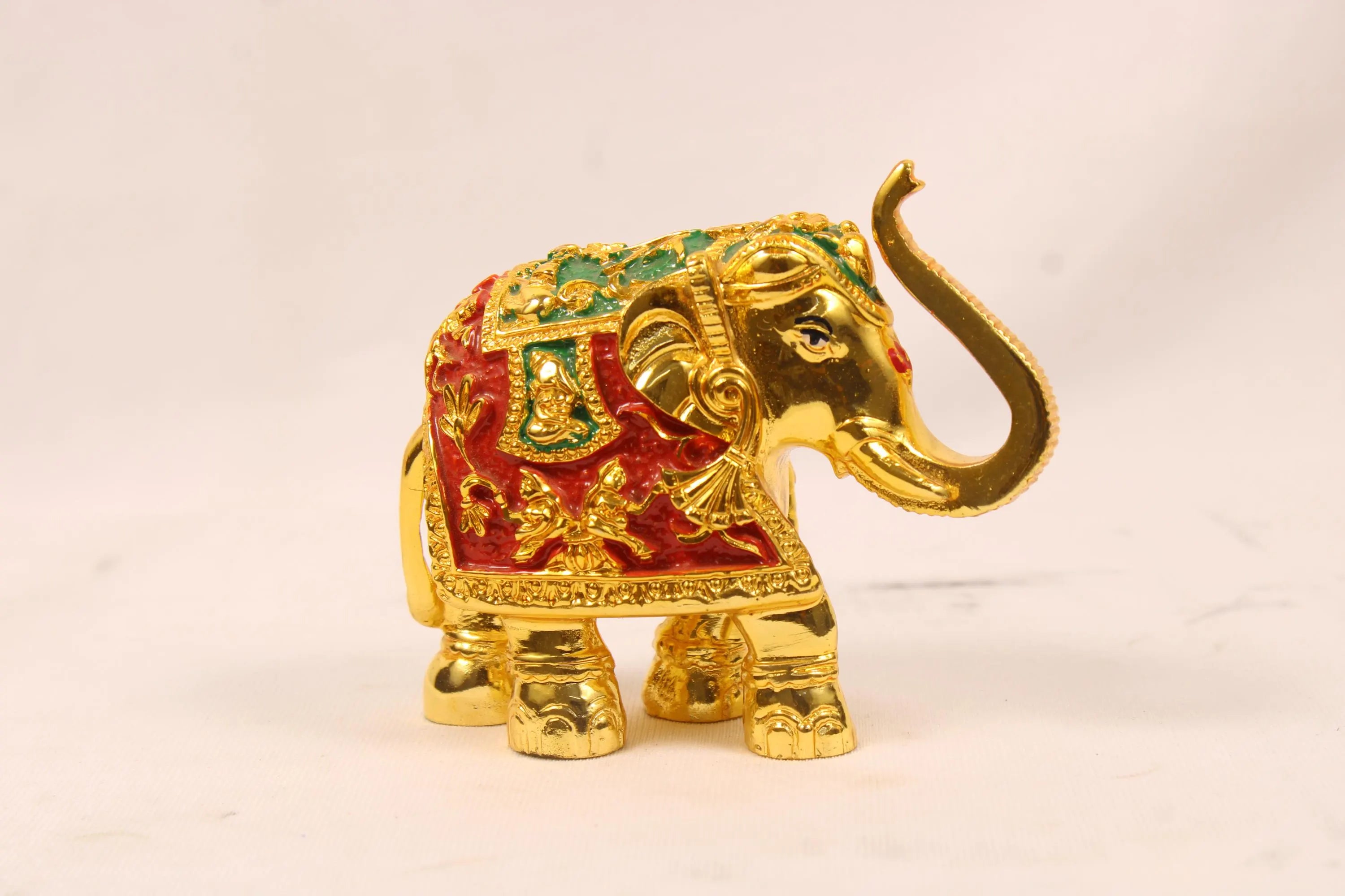 gold red minakarielephant