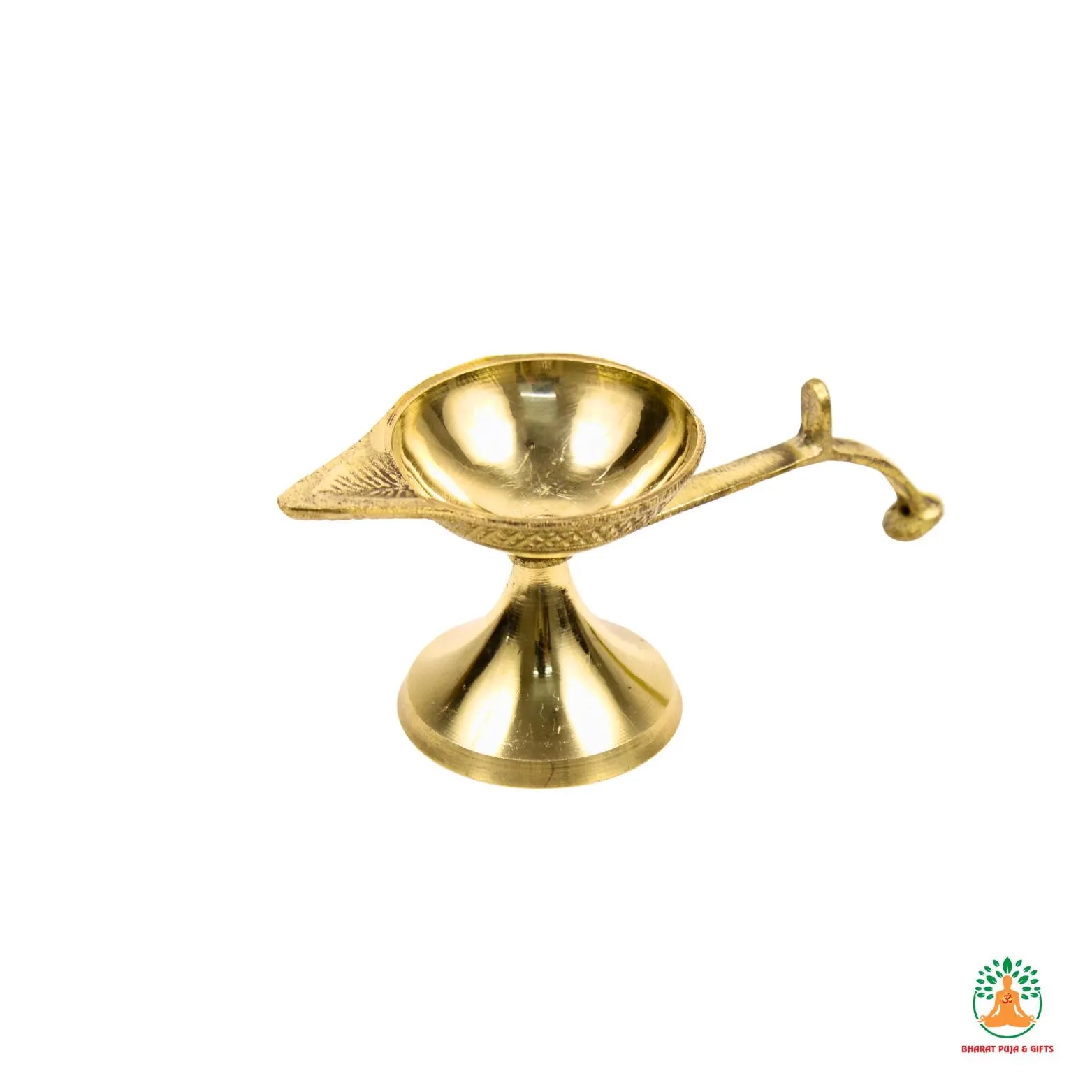 Brass Arti Diya with Curved Handle | Brass Aarti Oil Lamp