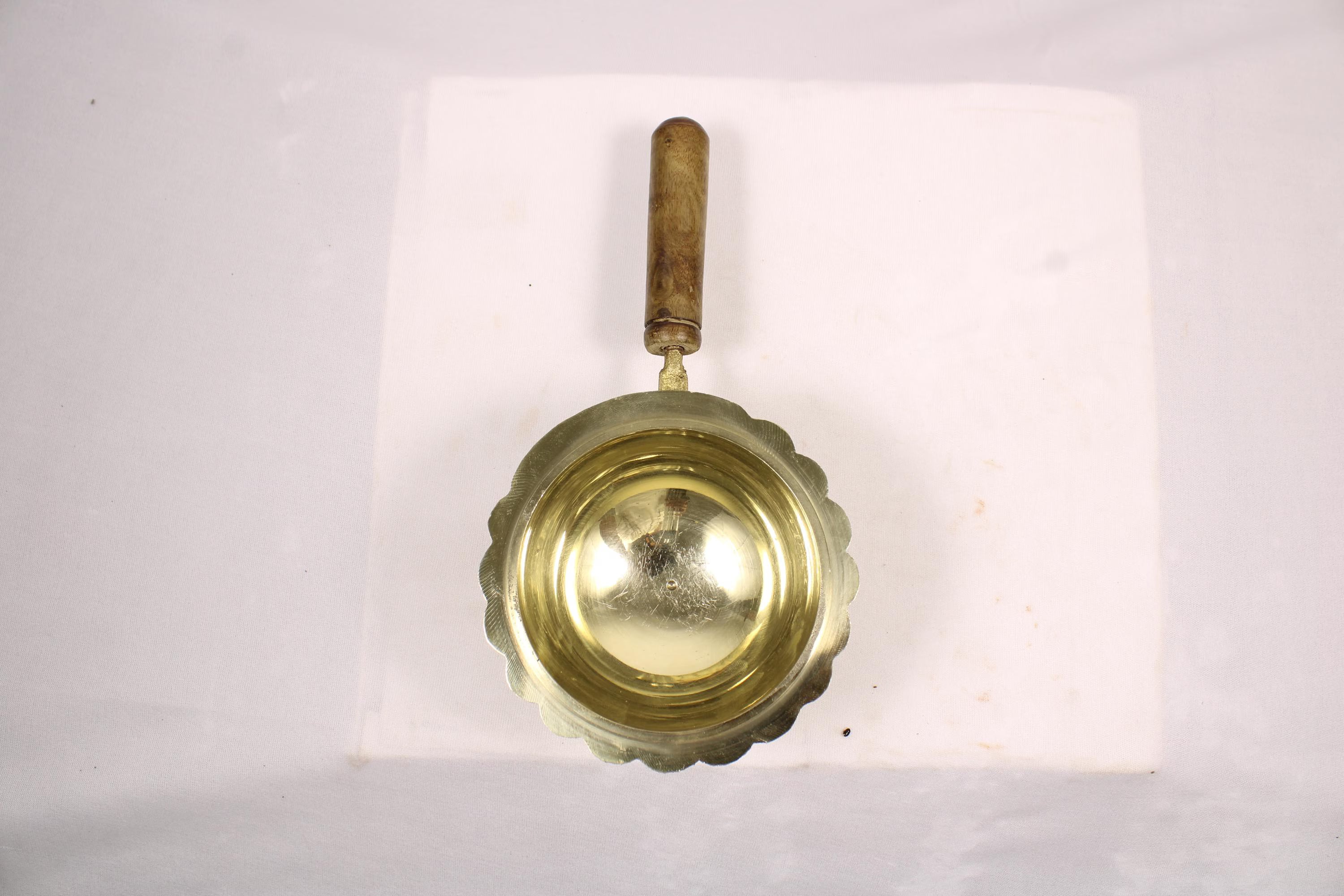 Brass Dhoop Dani with Wooden Handle | Camphor Loban Dhoop Arti Incense Burner | Smoke Holder