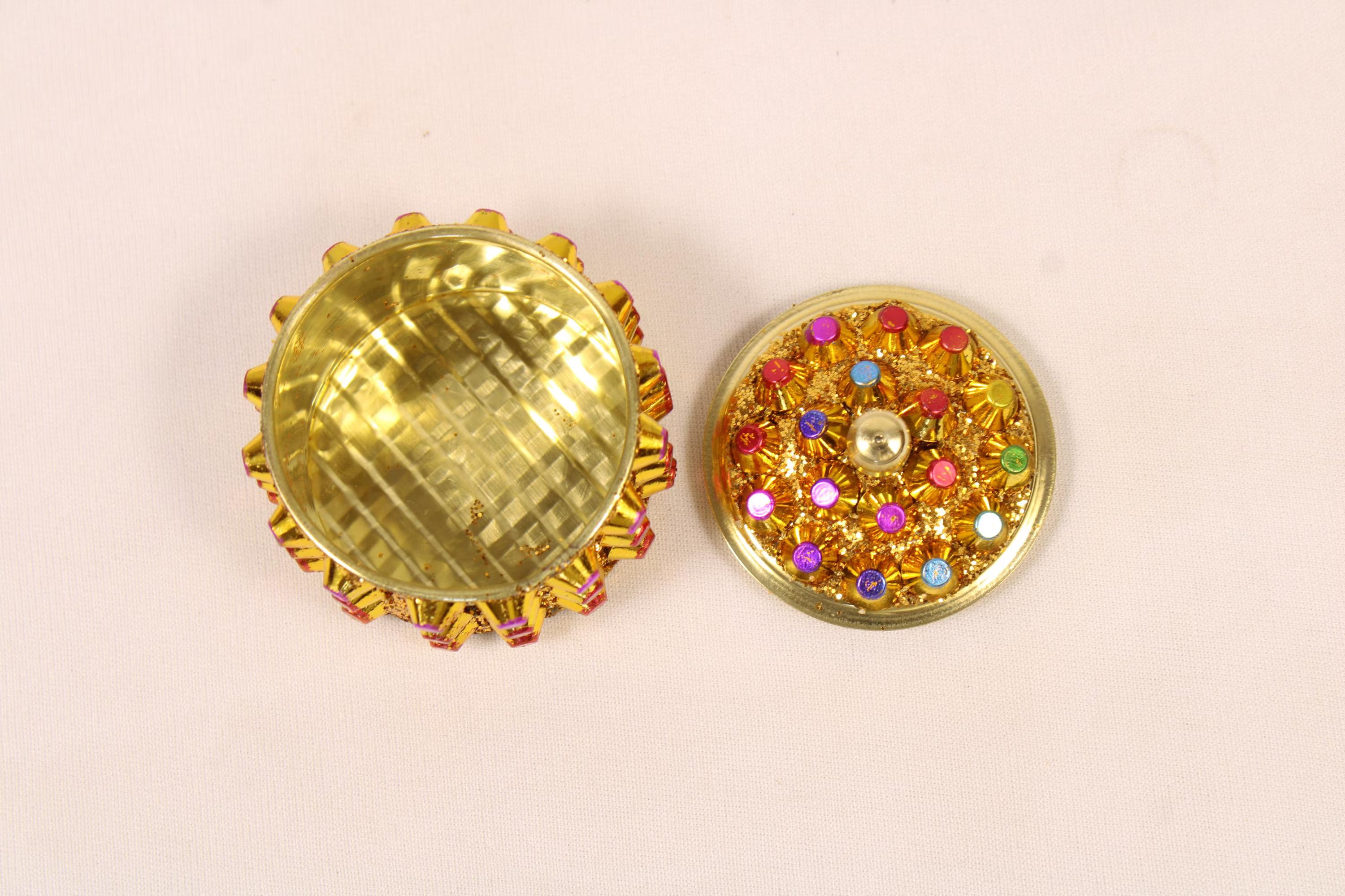 Brass Handcrafted Sindoor Dibbi | Kumkum Box | Sindur Dani | Fancy Decorative Small Box | Housewarming Gift | Indian Wedding Return Gift