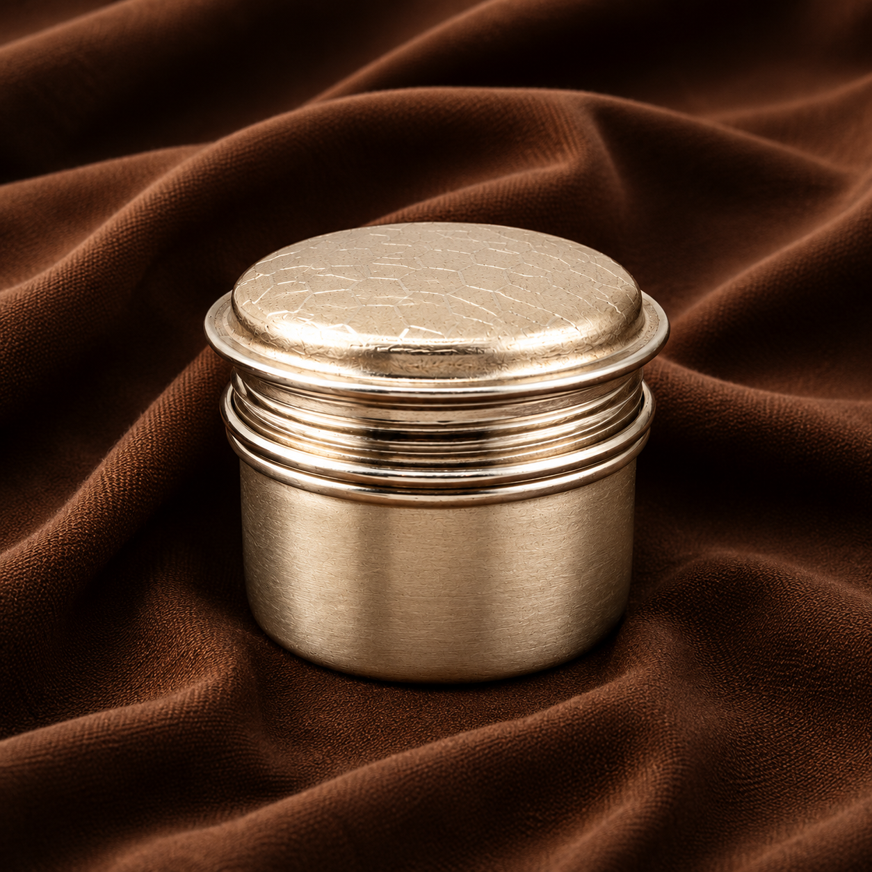 Pure Silver Classic Sindoor Dibbi | Traditional Kumkum Box for Puja & Bridal Rituals | Silver Trinket Box