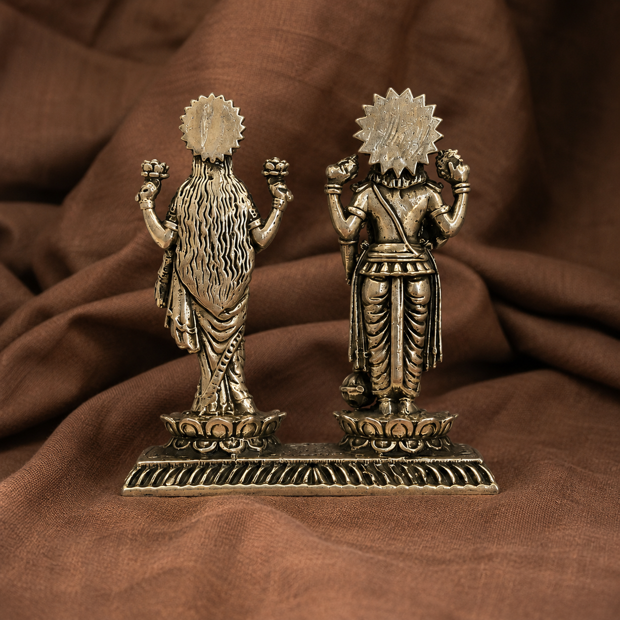 Pure Silver Laxmi and Vishnu Idol | 999 Silver Visnu Lakshmi Murti